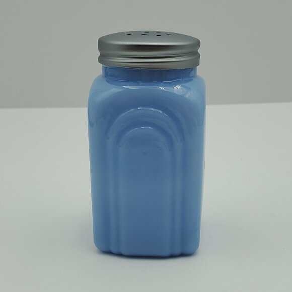 Delphite Blue Glass Cinnamon Shaker Arch Design Cinnamon Spice Jar with Lid - Picture 6 of 6